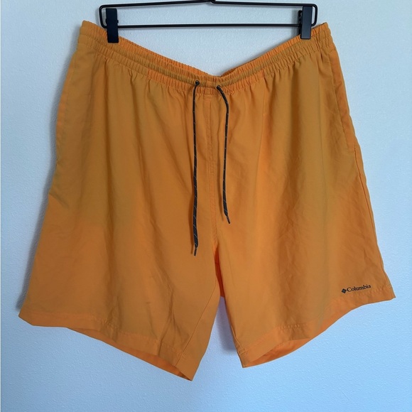 Columbia Vibrant Orange athletic Hiking Fishing Y2K Gorpcore shorts - Picture 1 of 7